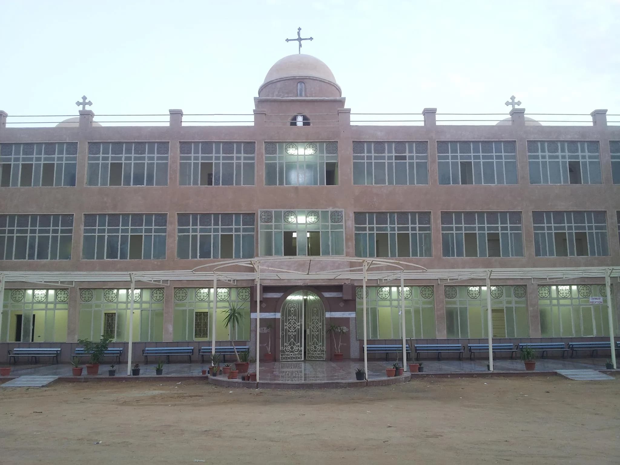 Hospitality Palace